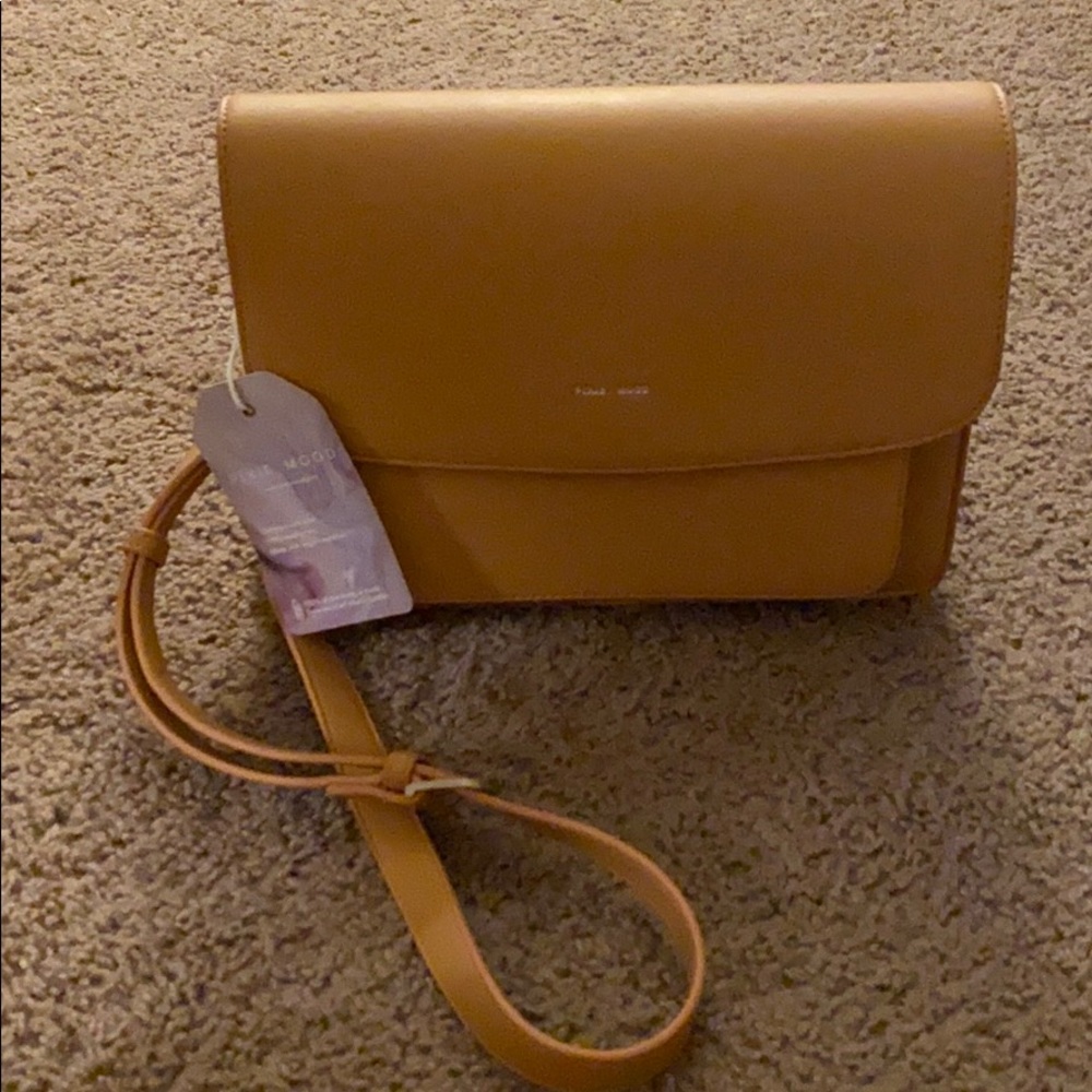 NWT Pixie Mood Zoe Crossbody Honey